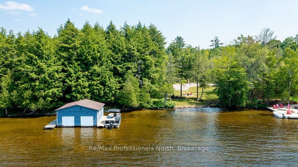 1054 Brydons Bay Road, Gravenhurst, ON P1P 1R1 – photo 3