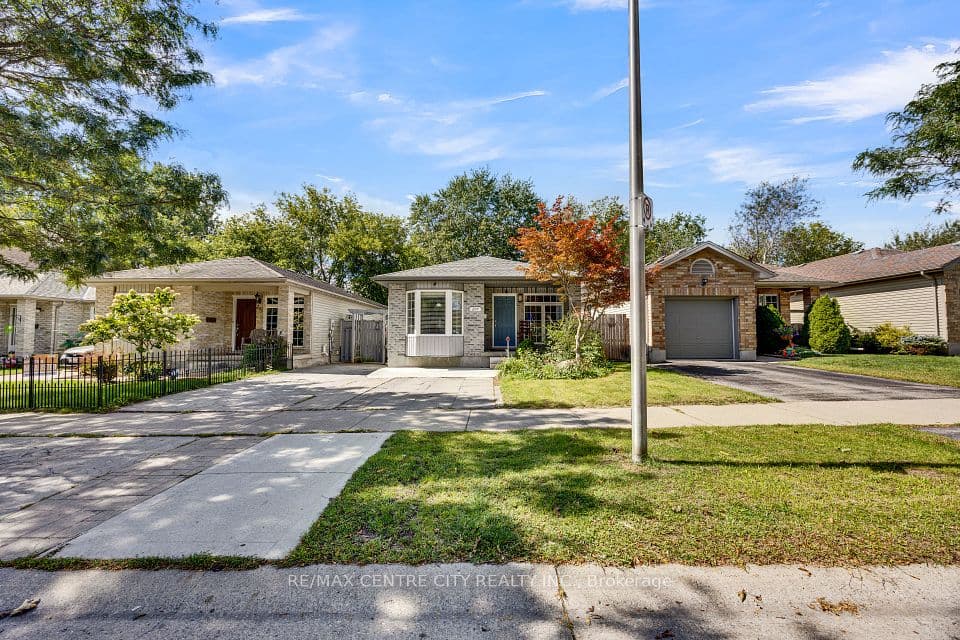297 HUNGERFORD Street, London East, ON N5W 6E3 – photo 3