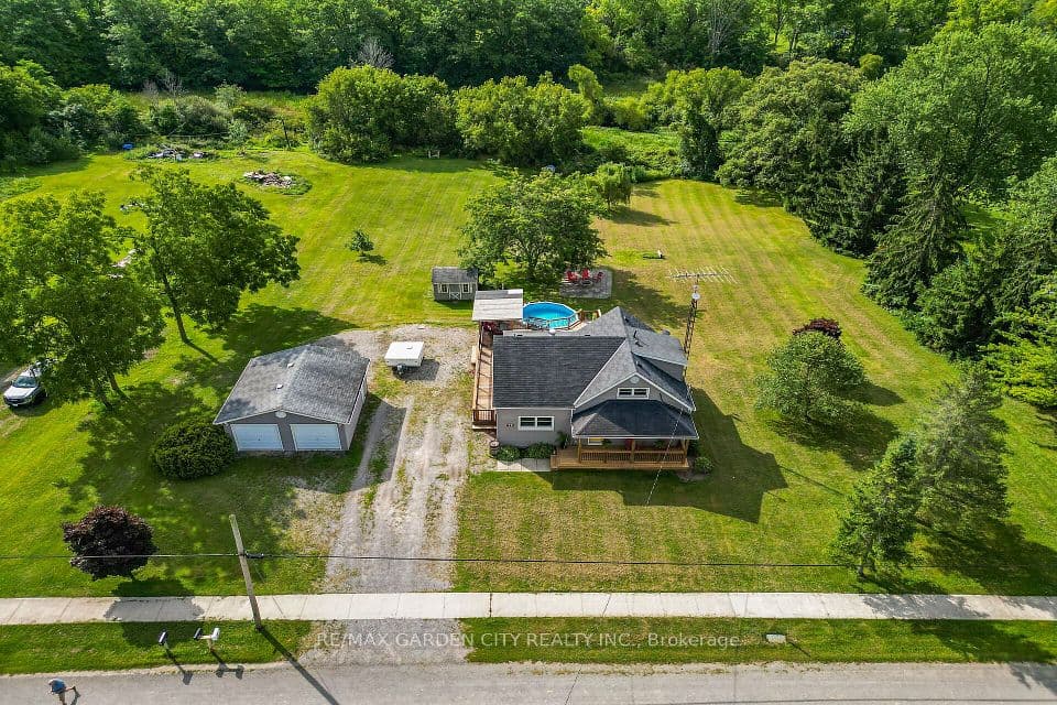 843 Lyons Creek Road, Welland, ON L3B 5N4 – main photo