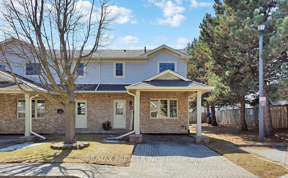 9 Wentworth Drive 13, Grimsby, ON L3M 5H9 – photo 2