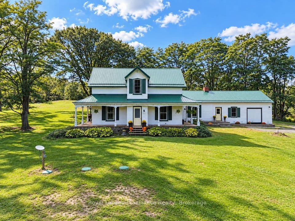 729 Foxboro-Stirling Road, Quinte West, ON K0K 2B0 – main photo