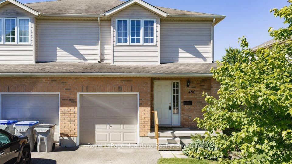 480 Mowat Street E, North Perth, ON N4W 0A4 – main photo
