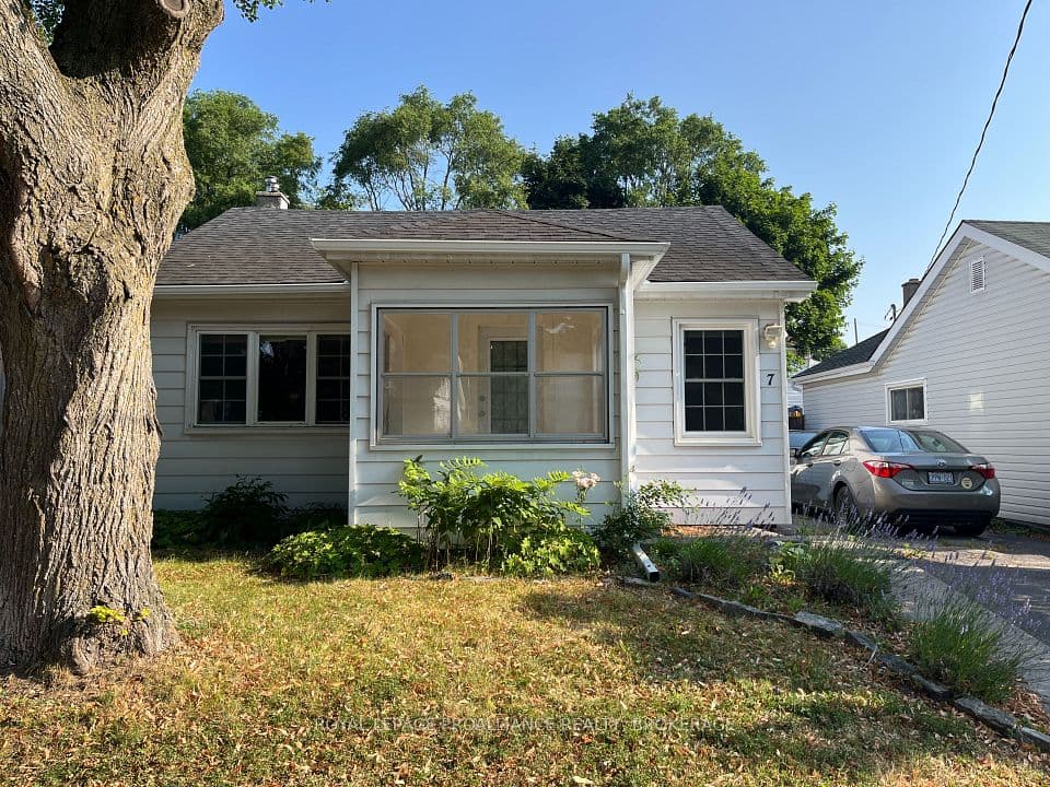 7 Third Avenue, Kingston, ON K7K 2J4 – photo 2
