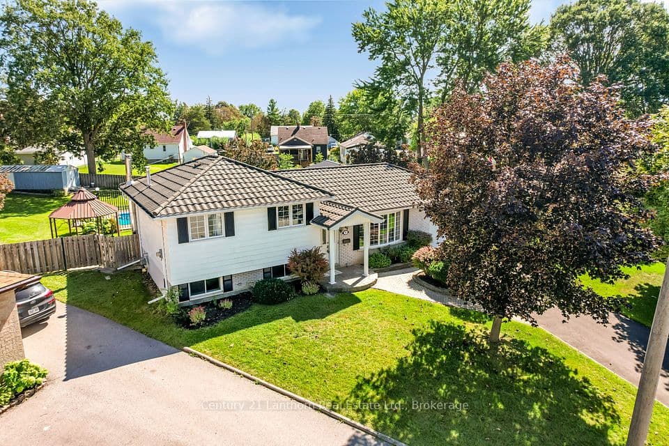 31 Marsh Drive, Belleville, ON K8P 4P5 – photo 2