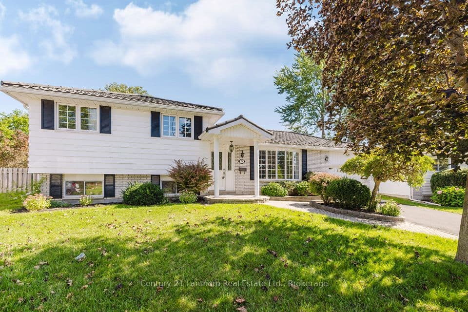 31 Marsh Drive, Belleville, ON K8P 4P5 – main photo