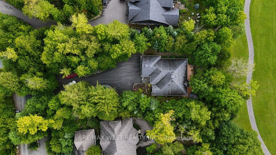 20 Deerhurst Highlands Drive, Huntsville, ON P1H 1B1 – photo 3