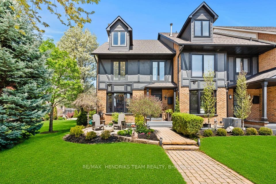 5 Harbour Drive, Hamilton, ON L8E 4Z4 – main photo