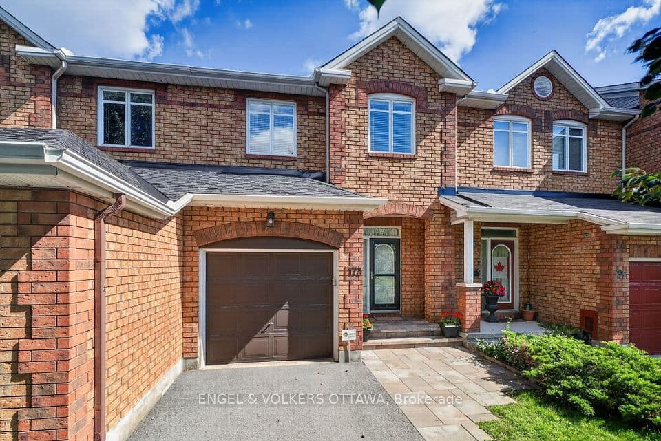 173 Hearst Way, Kanata, ON K2L 4G6 – main photo