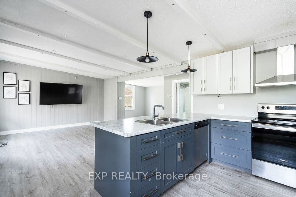 104 SETTLERS Way, Blue Mountains, ON L9Y 0N9 – photo 2
