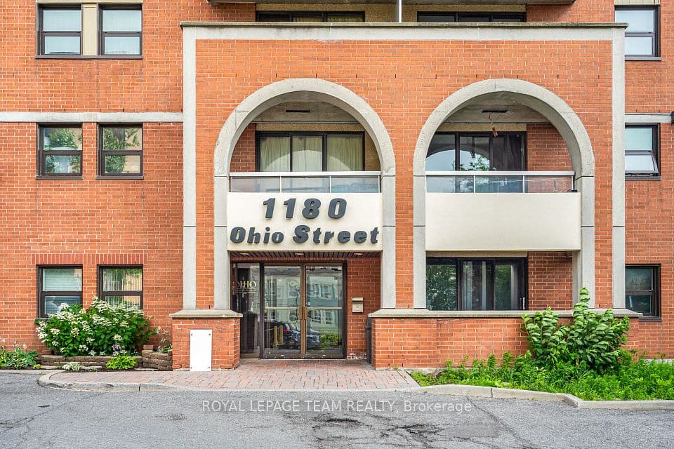 1180 OHIO Street 301, Billings Bridge - Riverside Park and Area, ON K1H 8N5 – photo 3