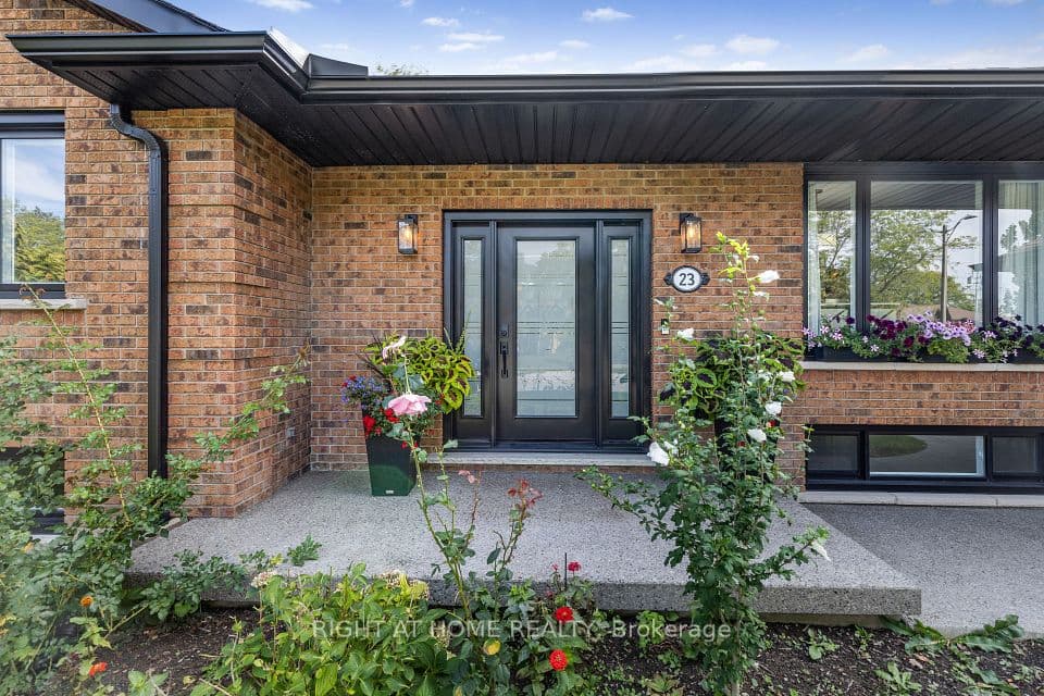 23 Riverview Boulevard, St. Catharines, ON L2T 3L5 – photo 2