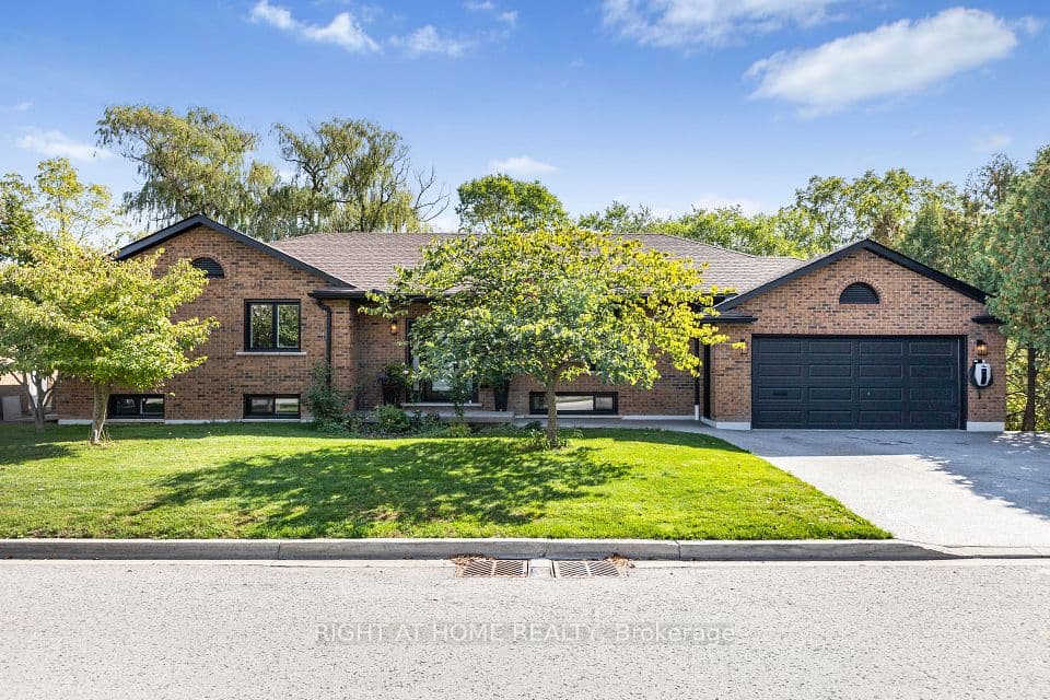 23 Riverview Boulevard, St. Catharines, ON L2T 3L5 – main photo