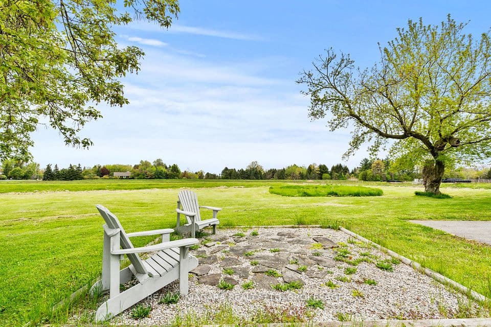 1068 Niagara Stone Road, Niagara-on-the-Lake, ON L0S 1J0 – photo 2