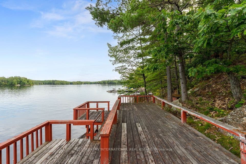 1327-1329 Woodland Drive, Gravenhurst, ON P1P 1R2 – photo 3
