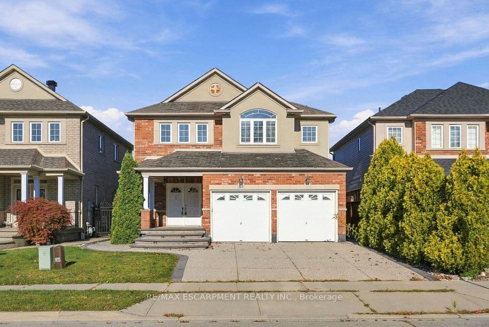 84 Deerborn Drive, Hamilton, ON L8V 0A7 – photo 2