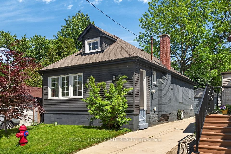 219 Hess Street S, Hamilton, ON L8P 3P3 – main photo