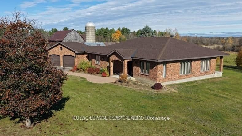 2315 Styles Side Road, Carp - Dunrobin - Huntley - Fitzroy and Area, ON K0A 2H0 – main photo