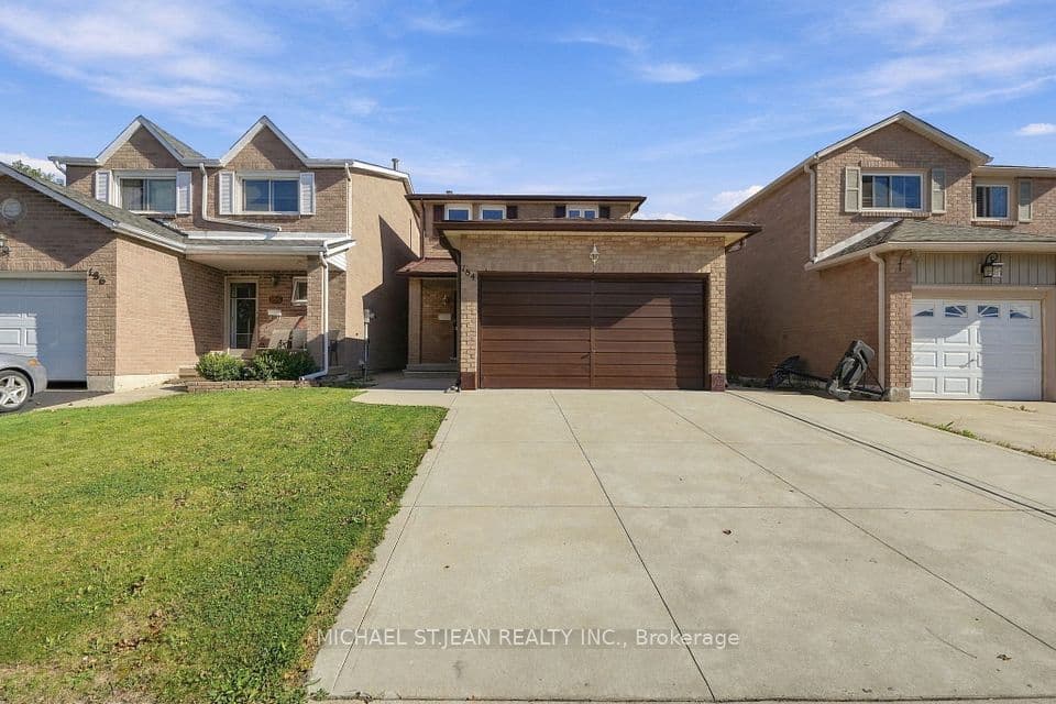 184 Macintosh Drive, Hamilton, ON L8E 4C1 – photo 3