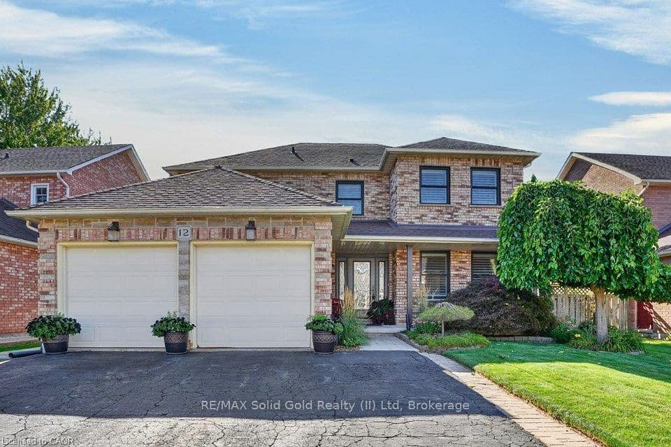 12 Beasley Crescent, Cambridge, ON N1T 1J9 – main photo