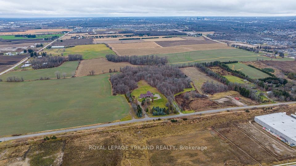 2643 Old Victoria Road, London South, ON N6M 1B8 – main photo