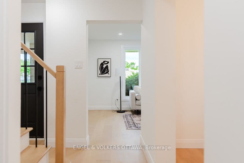 825 De Salaberry Street, Beacon Hill North - South and Area, ON K1J 6Y5 – photo 3