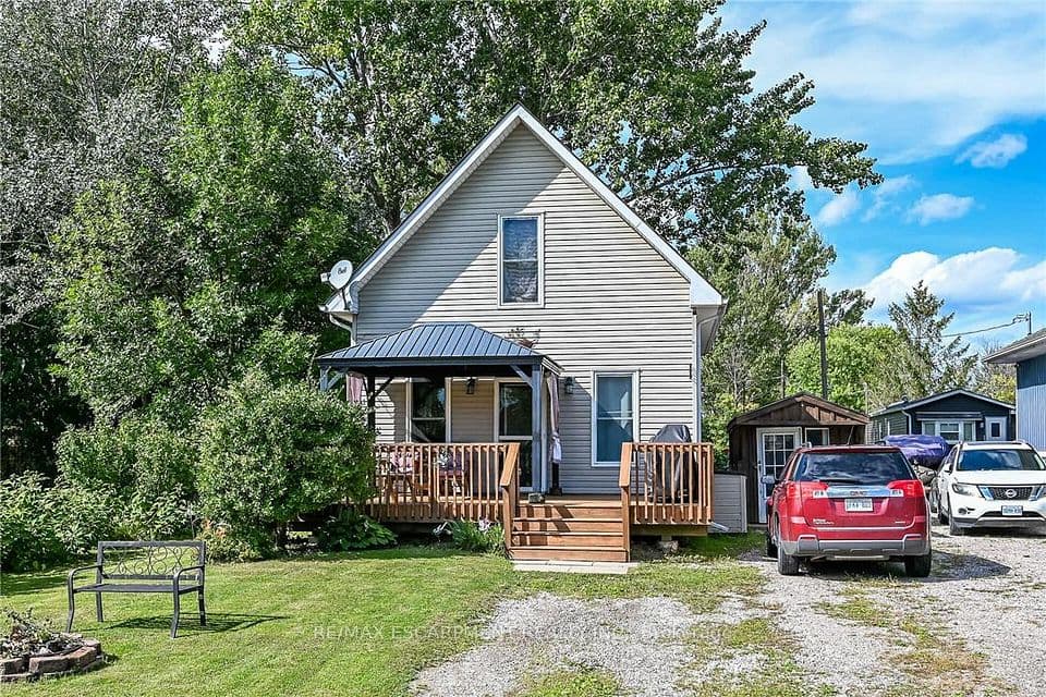 17 Semmens Street, Haldimand, ON N0A 1L0 – main photo