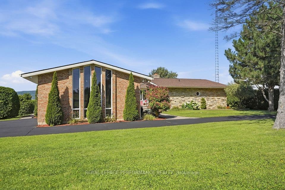 2442 Bay Road, Champlain, ON K0B 1K0 – main photo
