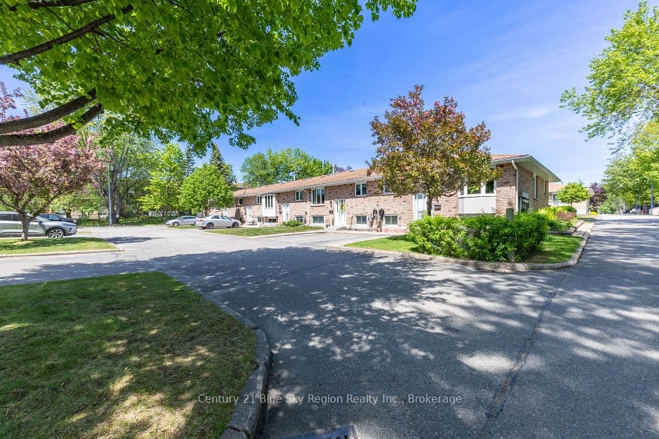 624 Lakeshore Drive 9, North Bay, ON P1A 2E8 – photo 2