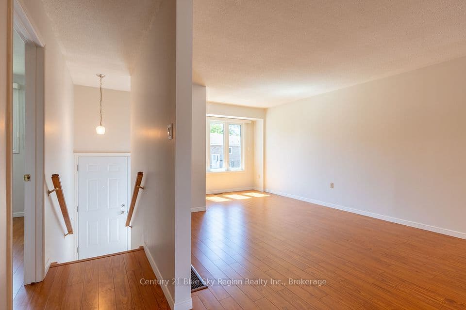 624 Lakeshore Drive 9, North Bay, ON P1A 2E8 – photo 3