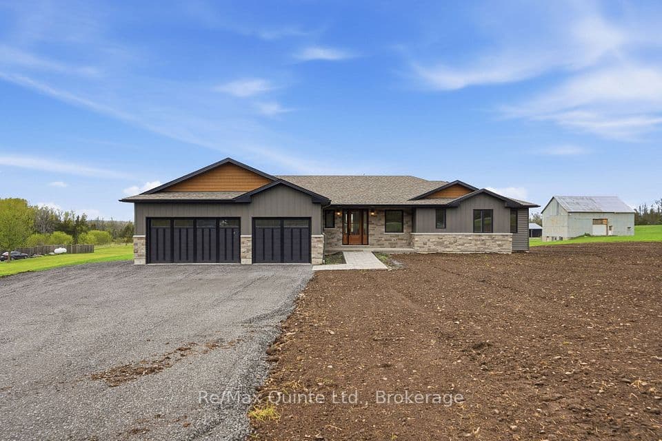 2501 Harmony Road, Tyendinaga, ON K8N 4Z6 – main photo