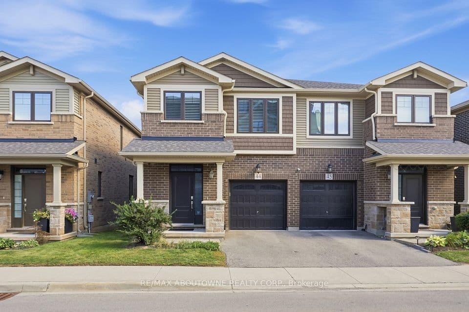 288 Glover Road 44, Hamilton, ON L8E 5H6 – main photo