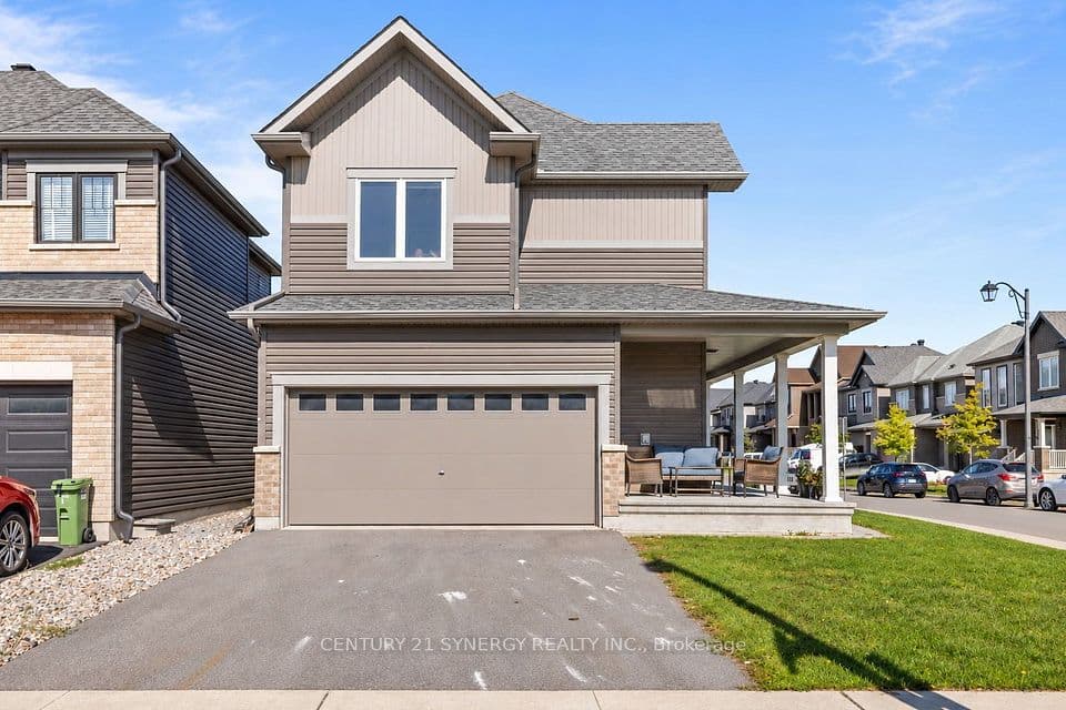 54 Eramosa Crescent, Kanata, ON K2T 0R3 – main photo