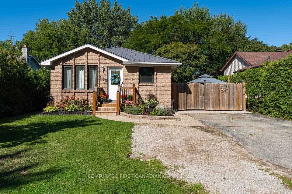133 Albert Street, Lucan Biddulph, ON N0M 2J0 – photo 2