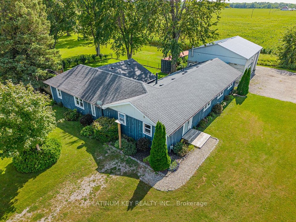 2731 Longwoods Road, Southwest Middlesex, ON N0L 2N0 – photo 2
