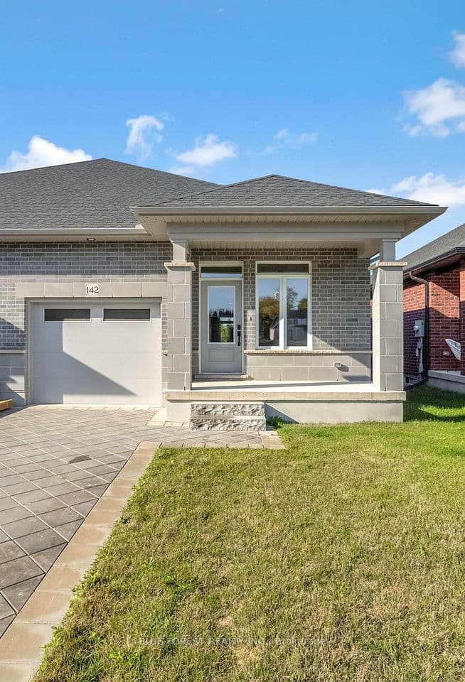 142 SHIRLEY Street, Thames Centre, ON N0M 2P0 – main photo
