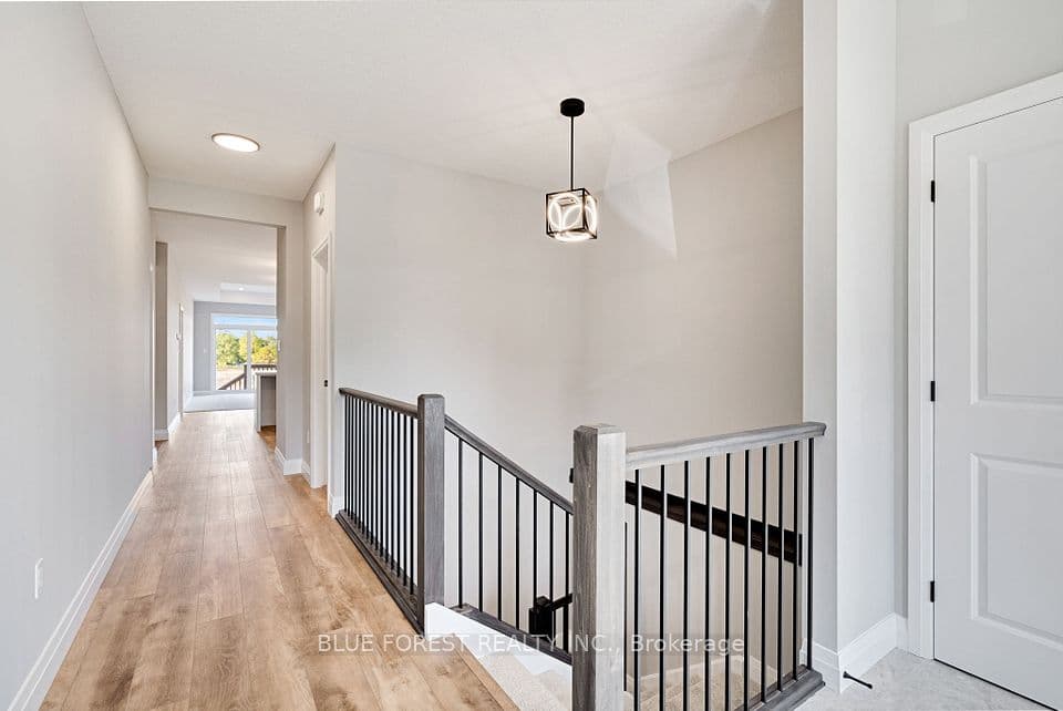 142 SHIRLEY Street, Thames Centre, ON N0M 2P0 – photo 3