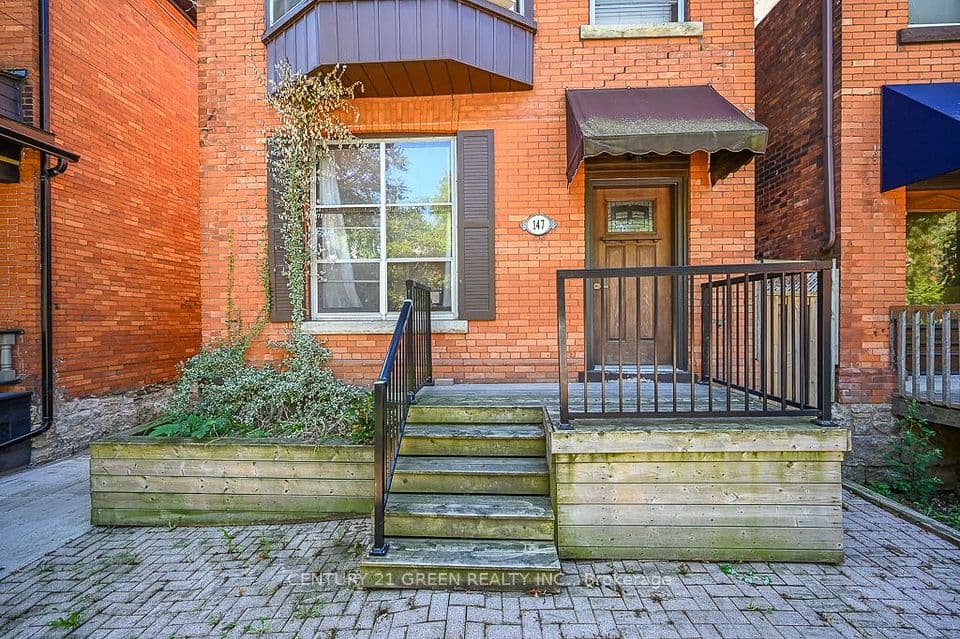 147 Herkimer Street, Hamilton, ON L8P 2H2 – main photo