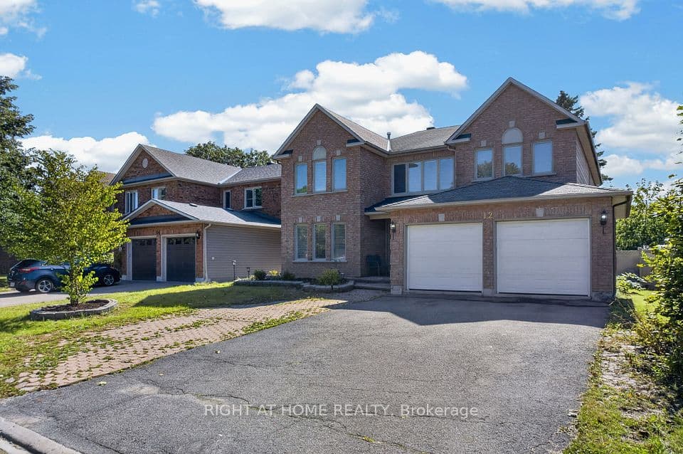 12 BASLAW Drive, Hunt Club - South Keys and Area, ON K1G 5J8 – main photo