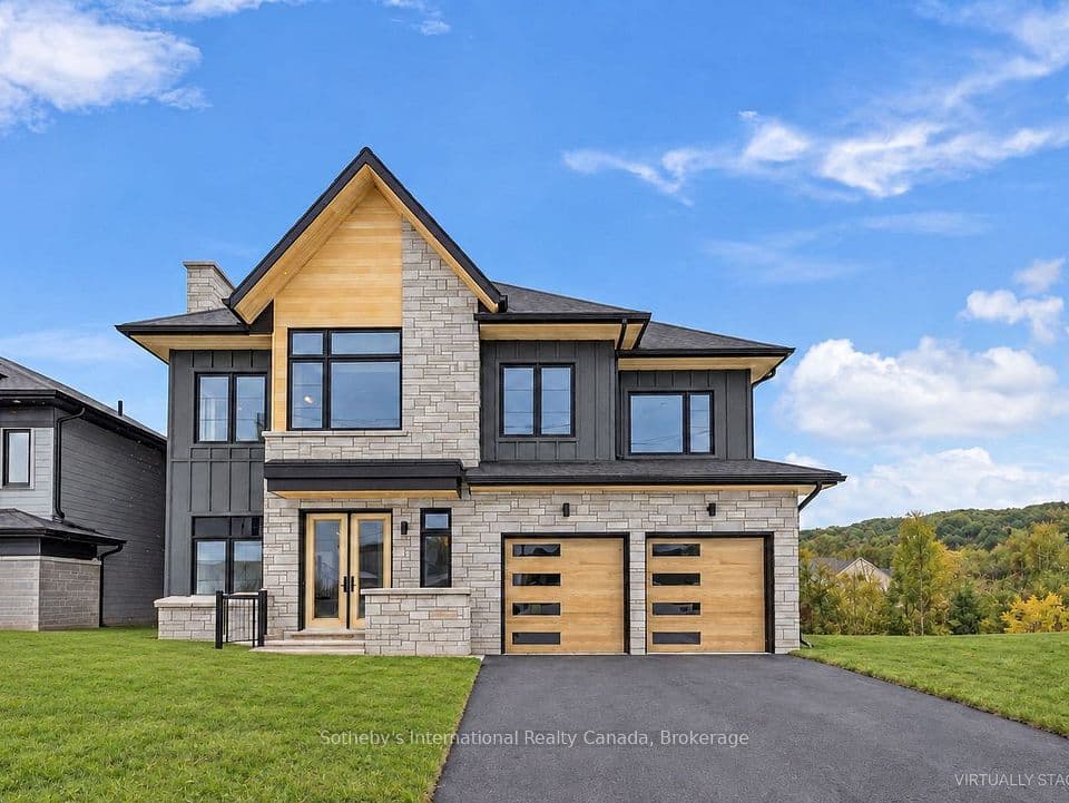 113 Clement Lane, Blue Mountains, ON N0H 1J0 – main photo