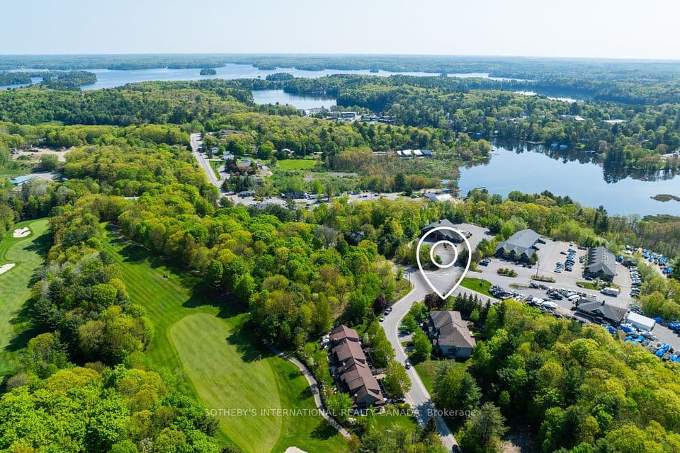 1 Donald Drive, Muskoka Lakes, ON P0B 1J0 – main photo