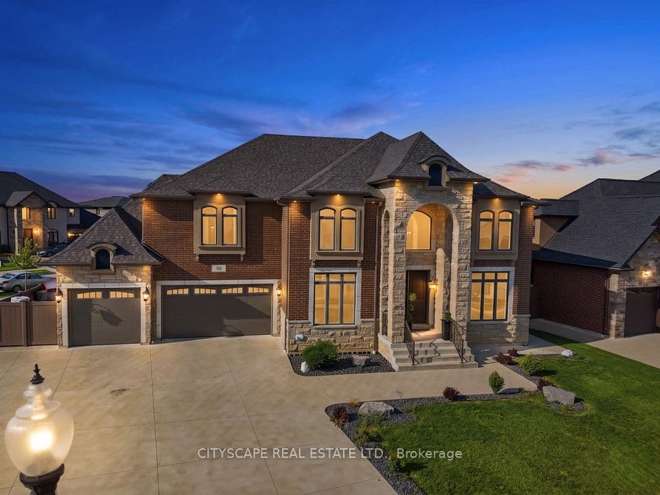 30 Augustus Court, LaSalle, ON N9H 0G6 – main photo