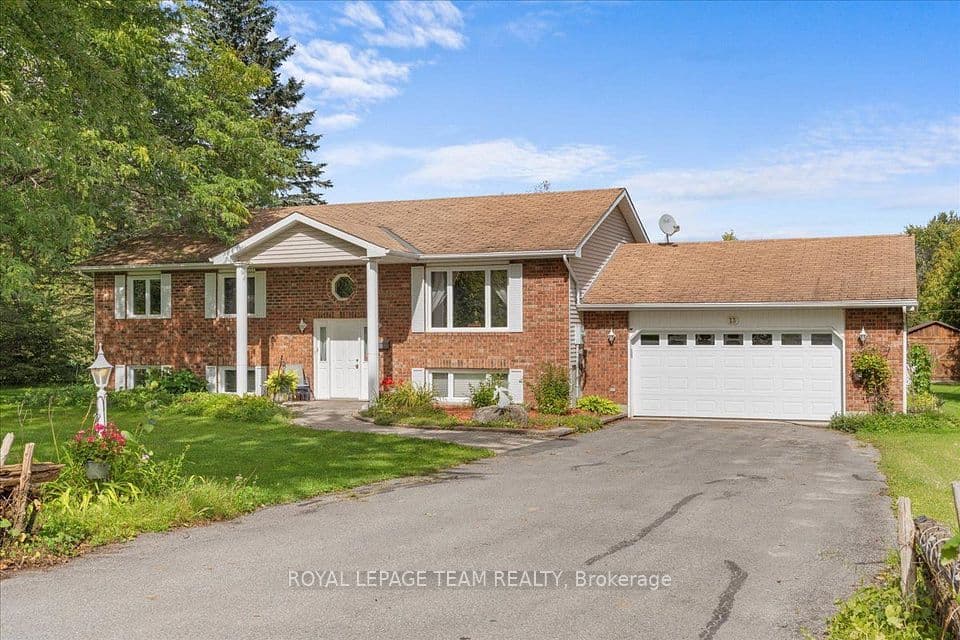 13 Smith Road, North Grenville, ON K0G 1T0 – main photo