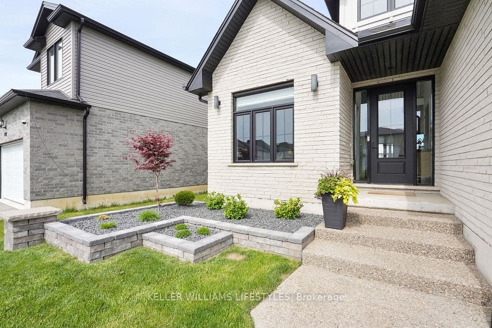 1789 Applerock Avenue, London North, ON N6G 2S7 – photo 3