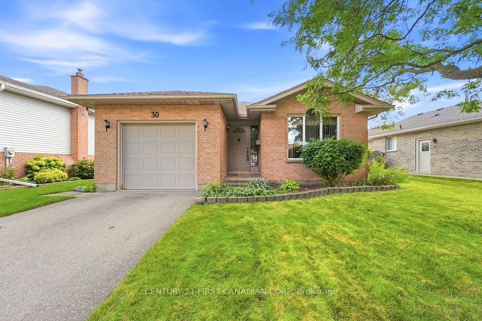 30 Bonaventure Drive, London East, ON N5V 4B5 – main photo