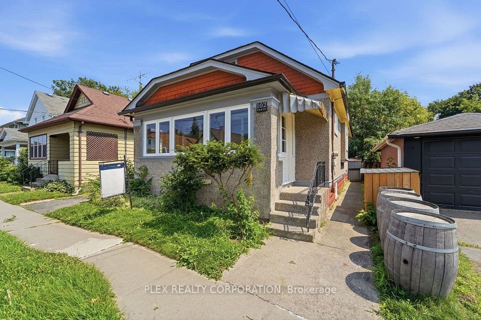 102 Beech Street, St. Catharines, ON L2R 2B9 – photo 3