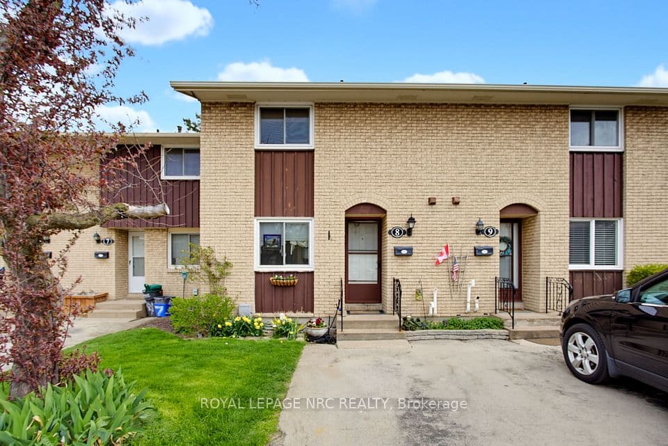 50 LAKESHORE Road 8, St. Catharines, ON L2N 6P8 – main photo