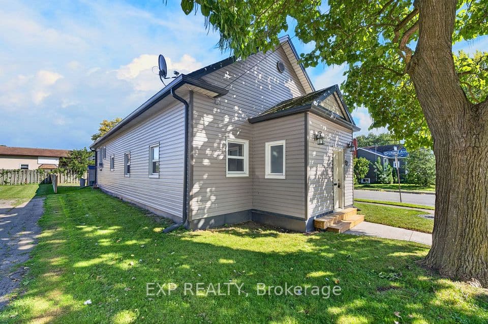 97 Deere Street, Welland, ON L3B 2L7 – main photo