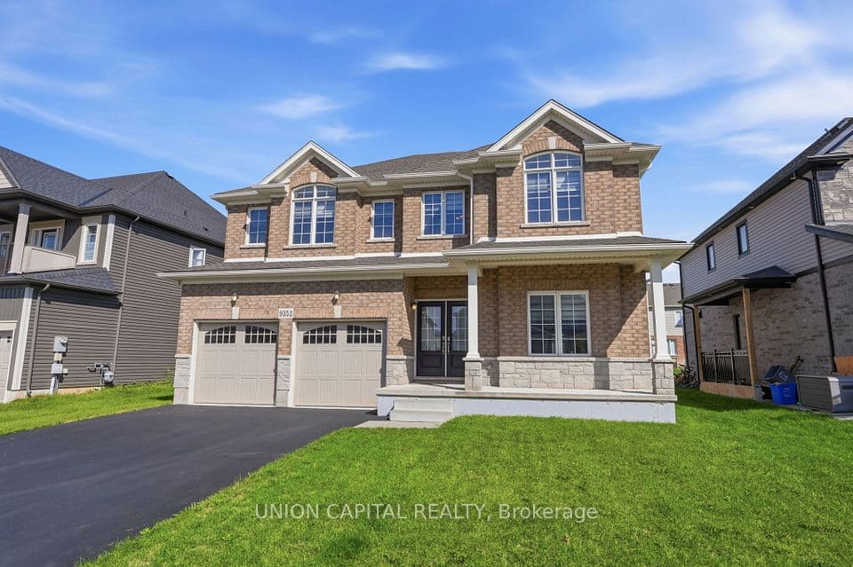 9352 Emerald Avenue, Niagara Falls, ON L2G 3R6 – main photo