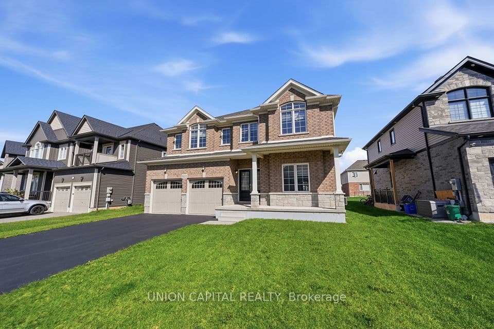 9352 Emerald Avenue, Niagara Falls, ON L2G 3R6 – photo 3