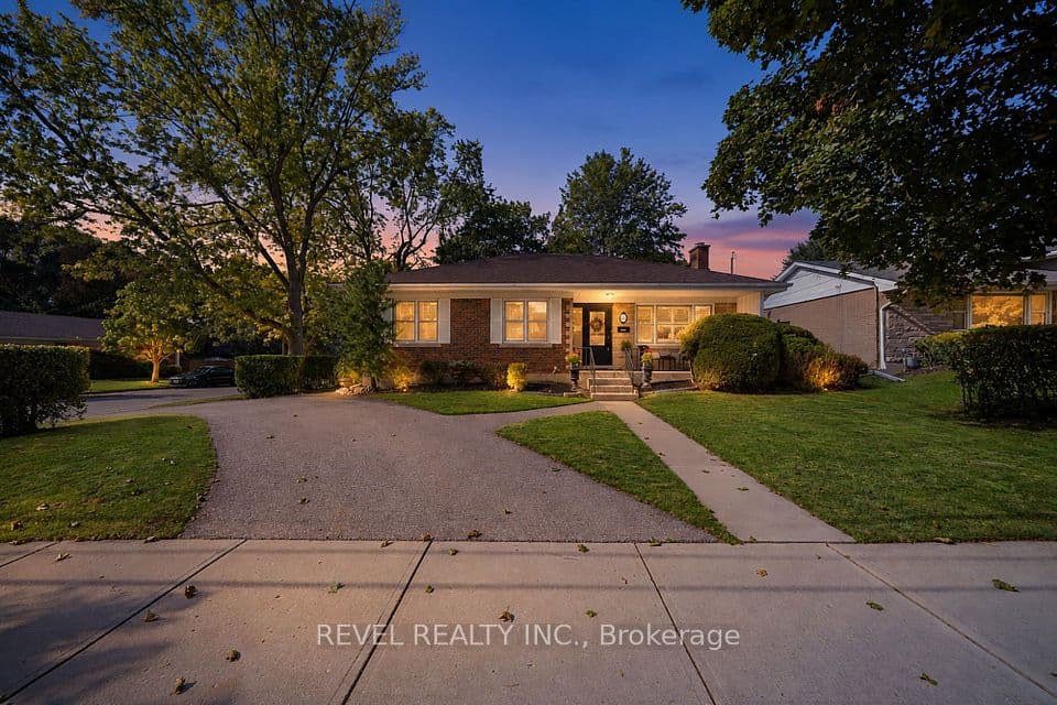57 Devon Street, Brantford, ON N3R 1M5 – photo 2
